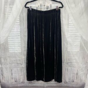 Eileen Fisher Green Silk Blend Crushed Velvet A-Line Skirt Midi Length Modest